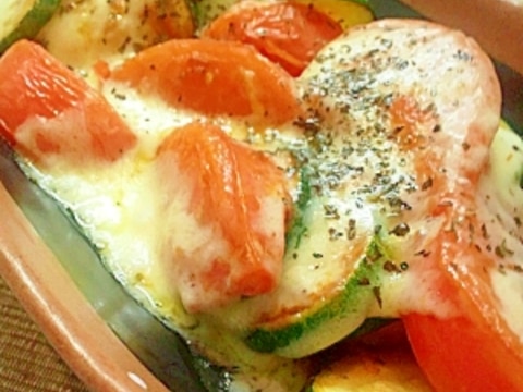 簡単 ズッキーニとトマトのオーブンチーズ 美味い レシピ 作り方 By Nao S 楽天レシピ